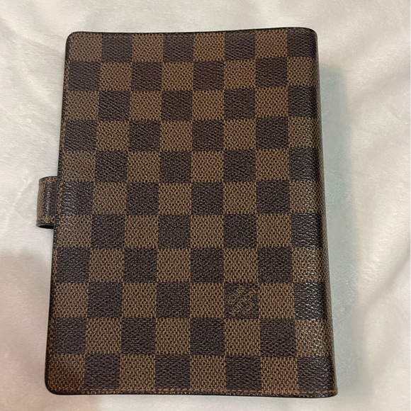 Louis Vuitton Damier Ebene MM Agenda 🤎 - Picture 9 of 14